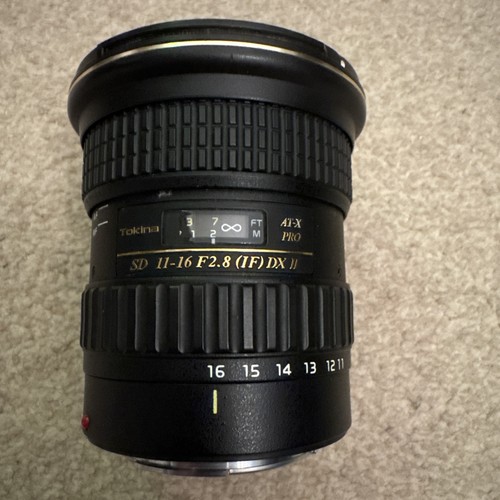 Tokina 2 8 dx - f/2.8,